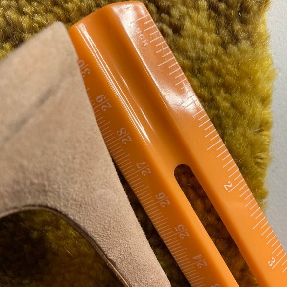 *NEW* ANKLE-STRAP KITTEN HEELS!!!! - Picture 2 of 5